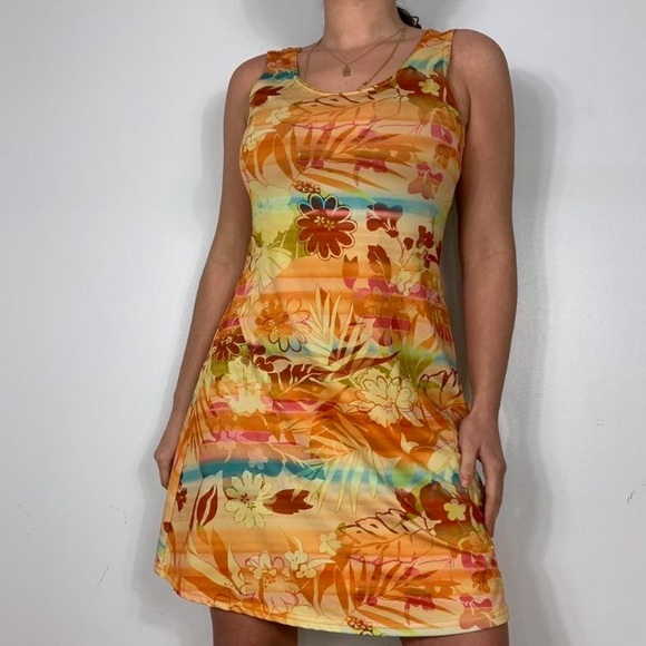 Y2K COCONUT GIRL HAWAIIAN FLOWERS MULTICOLOR ORANGE PINK SLEEVE LESS DRESS - Picture 2 of 4